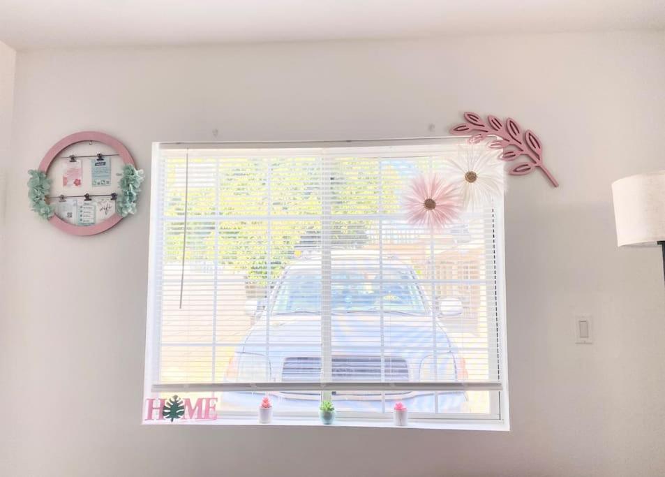 Holiday home Pink Cozy House 2 Bedrooms
